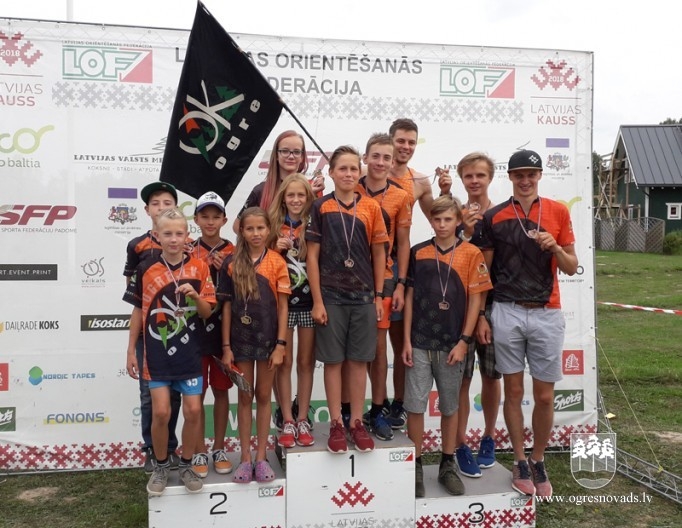 Ogres orientieristiem medaļas Latvijas čempionātā Turaidā