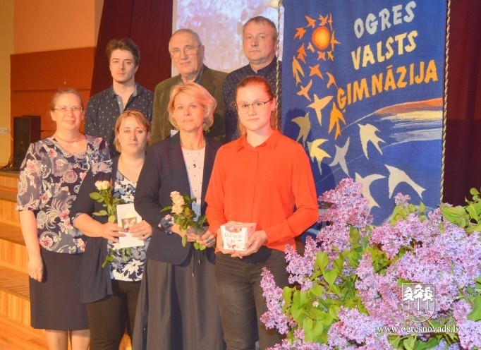 Ikgadējais pasākums “Pieņemšana pie direktores” Ogres Valsts ģimnāzijā