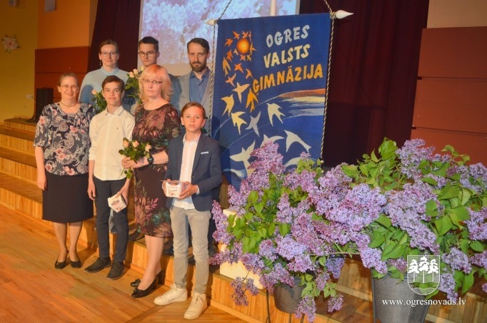 Ikgadējais pasākums “Pieņemšana pie direktores” Ogres Valsts ģimnāzijā