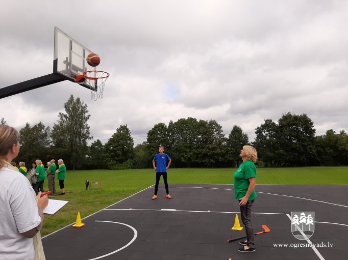 Ķeipenē norisinājušās senioru un skolēnu sporta spēles (04.09.2020)