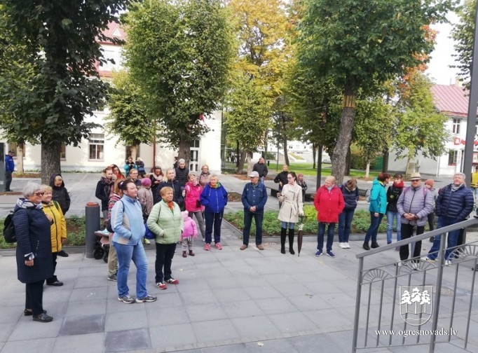 Ogrē norisinājies pārgājiens par godu Pasaules Tūrisma dienai