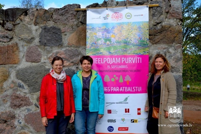 Taurupē gleznotāja Purvīša dzimtas mājās Pasaules talka
