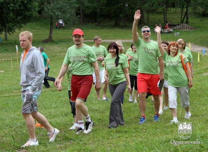 Pašvaldību darbinieku sporta spēles 2012