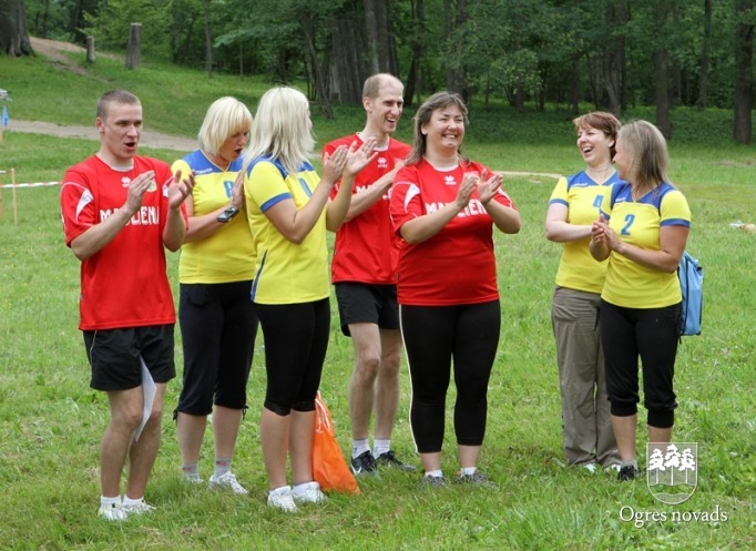 Pašvaldību darbinieku sporta spēles 2012