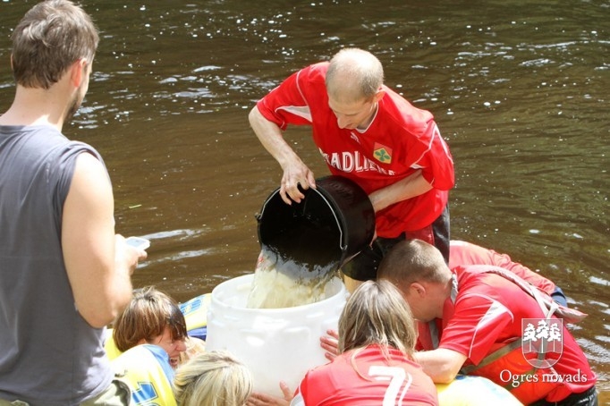 Pašvaldību darbinieku sporta spēles 2012