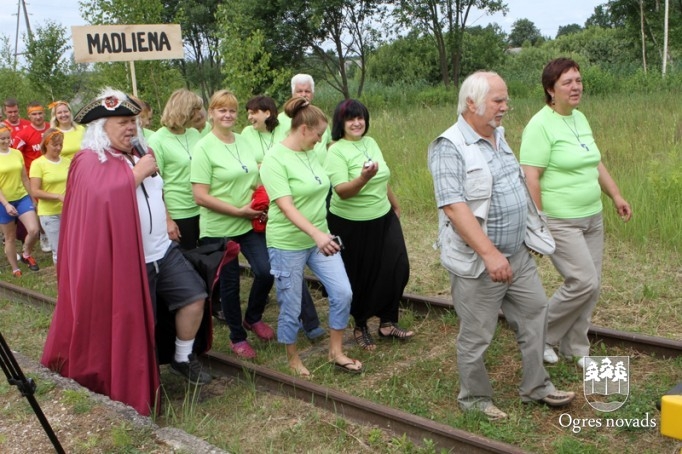 Pašvaldību darbinieku sporta spēles Ķeipenē