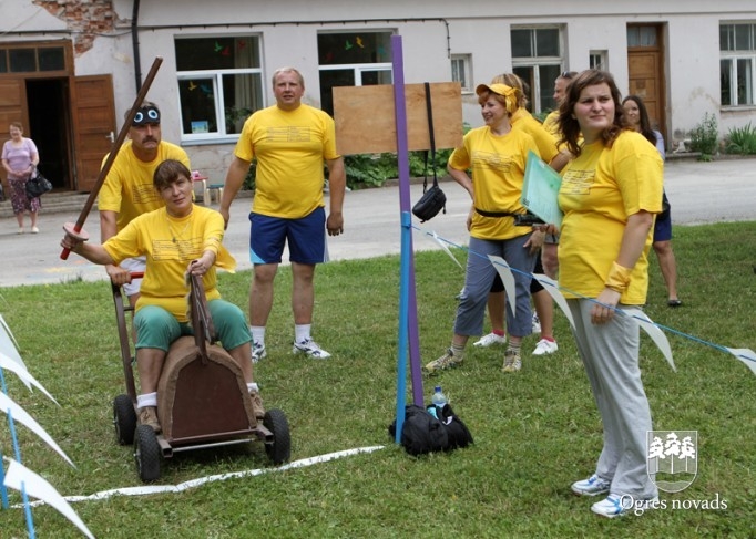 Pašvaldību darbinieku sporta spēles Ķeipenē