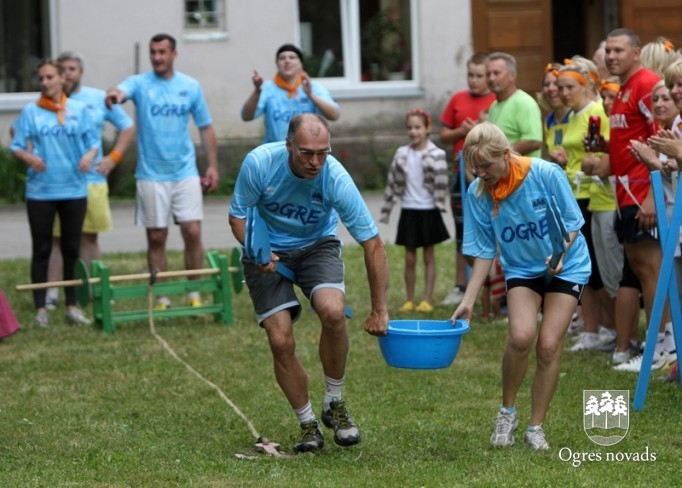 Pašvaldību darbinieku sporta spēles Ķeipenē