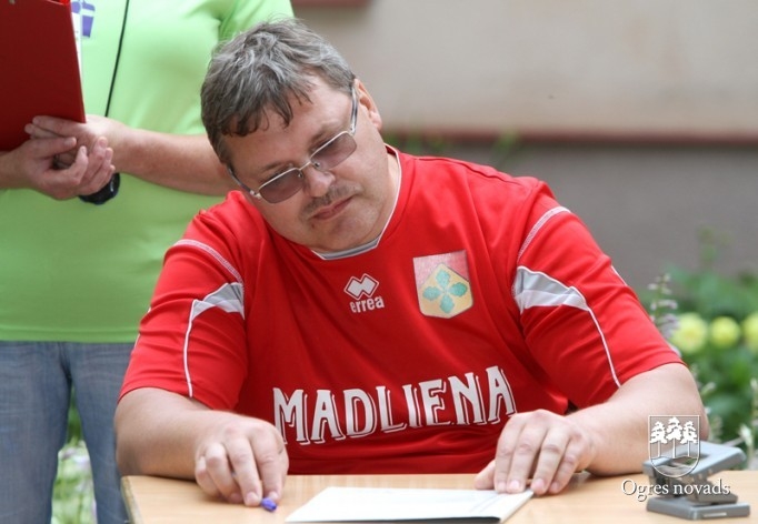 Pašvaldību darbinieku sporta spēles Ķeipenē