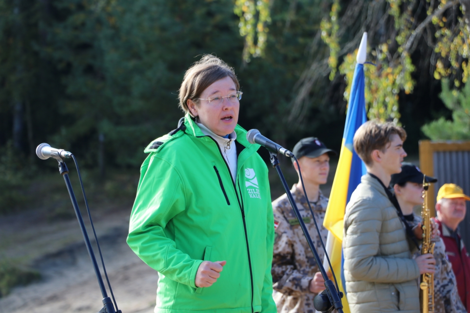 Patriotiskā pārgājienā dodas vairāk kā 1000 Ogres novada skolēni