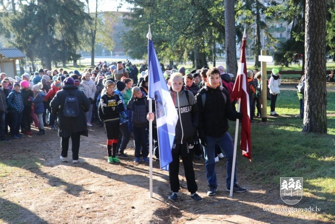 Skolēni jau otro gadu dodas militāri patriotiskā pārgājienā