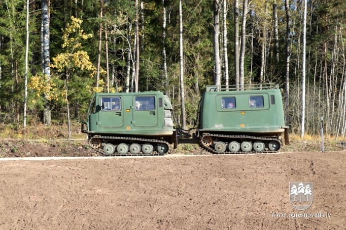 Skolēni jau otro gadu dodas militāri patriotiskā pārgājienā