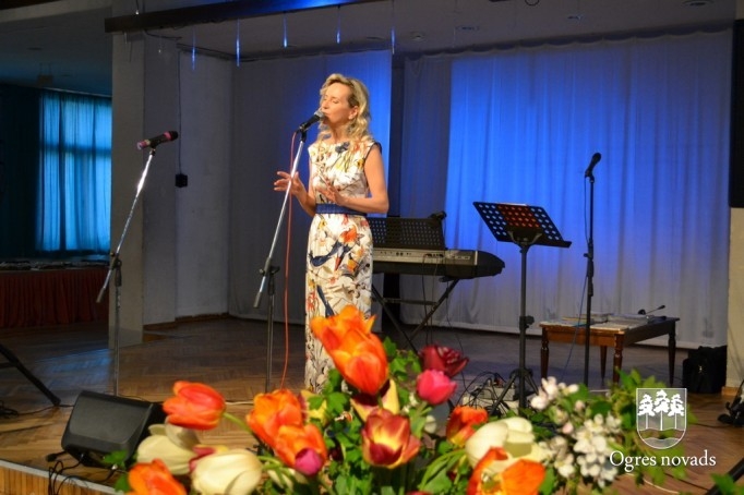 Ogrē tiekas pensionētie pedagogi