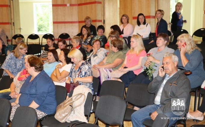 Pedagogi tiekas konferencē Ogrē