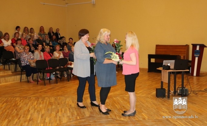 Pedagogi tiekas konferencē Ogrē