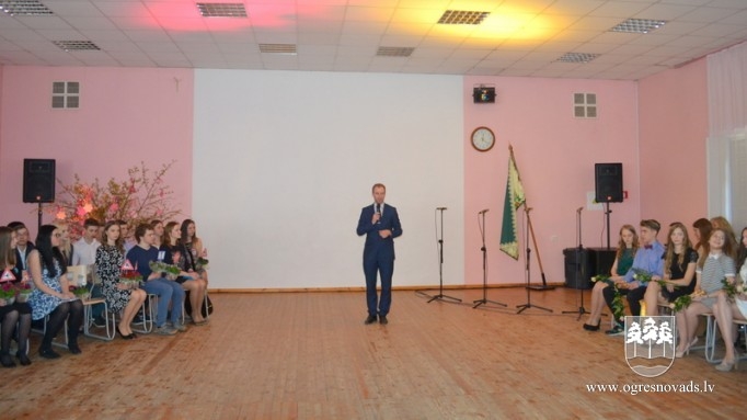 Topošajiem absolventiem mācībstundas beigušās