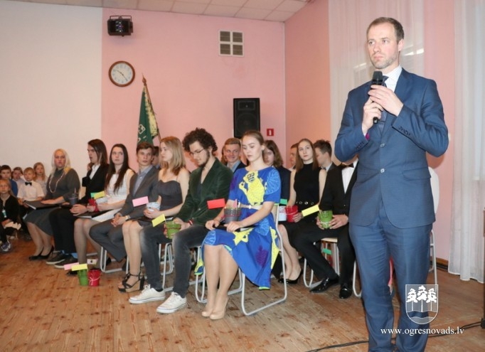 Topošajiem absolventiem mācībstundas beigušās
