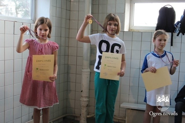 Ogrē dibināts peldēšanas klubs