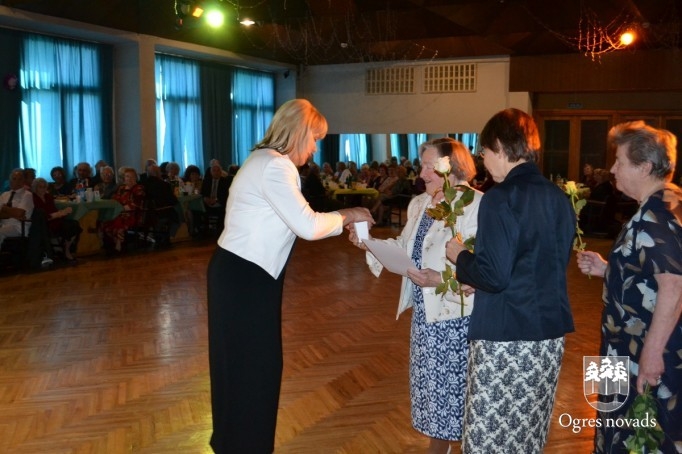 Ogres pensionāru biedrībai – 40