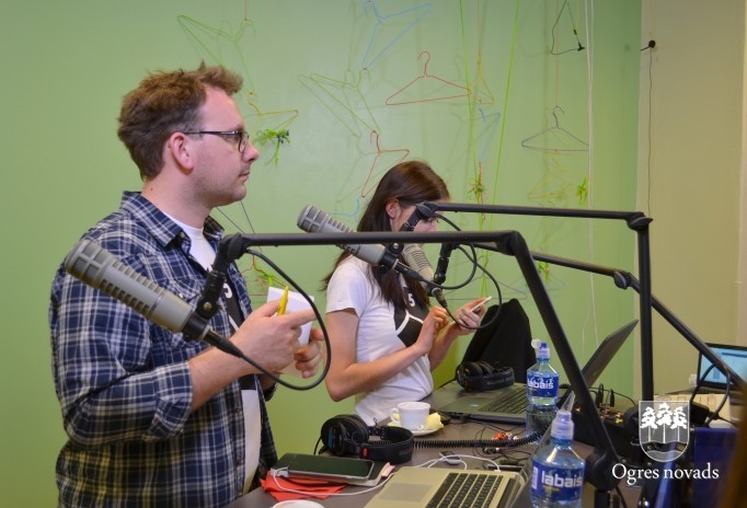 Ogres sākumskola radio Pieci.lv dzīvajā ēterā
