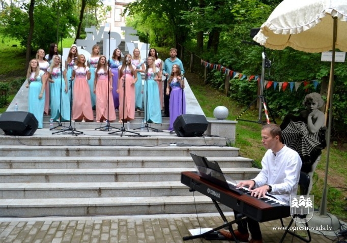 Pieskandināta Krasta ielas promenāde