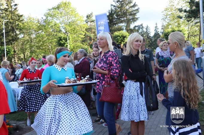 Noskaidrota kūka, kas gadu nesīs titulu “Ogres saldā garša”
