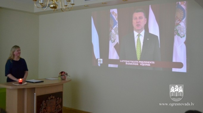 Aug Latvijas pilsoņu pulks