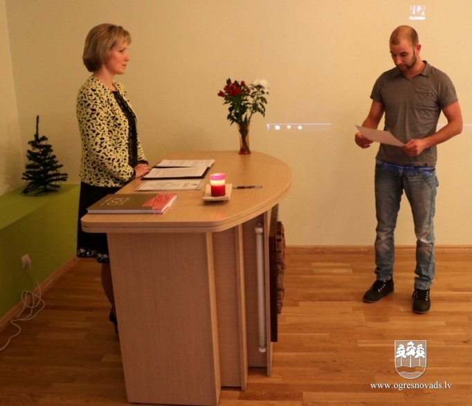 Pašvaldība sveic savus jaunos pilsoņus