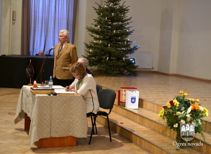 Ogres politiski represēto klubs atzīmē 25 gadu jubileju