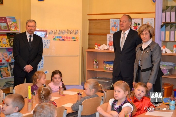 Valsts prezidenta vizīte Suntažu vidusskola