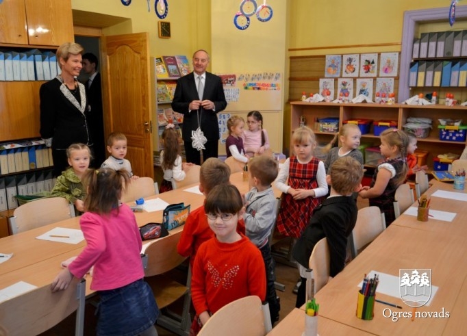 Valsts prezidenta vizīte Suntažu vidusskola