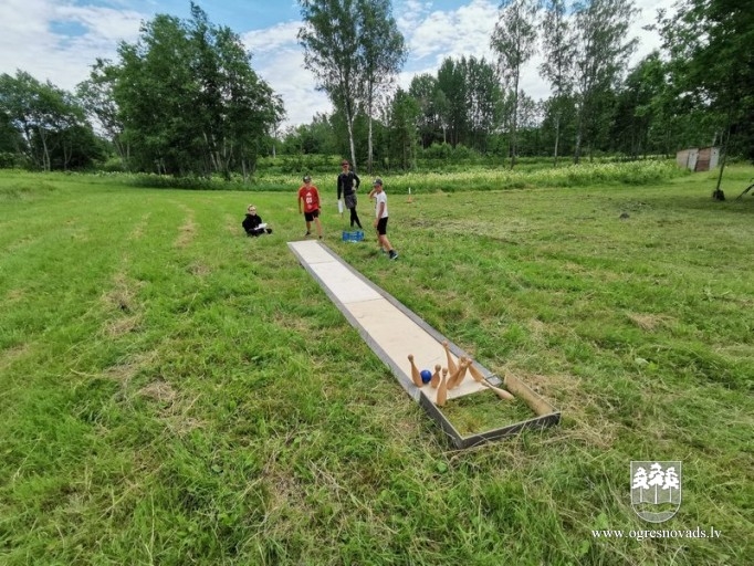 Ķeipenes pagastā izveidota jauna nometņu vieta un aktivitāšu laukums (09.07.2020.)