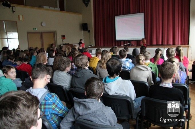 Projektu nedēļas pasākumi Suntažu vidusskolā (foto: Andris Linde)