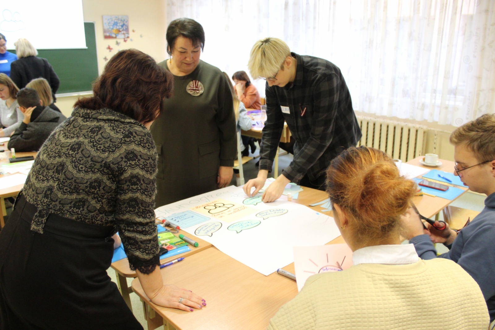 Jaunogres vidusskolas skolēni un skolotāji projekta Satikt tikšanās ietvaros 10.11.2023.