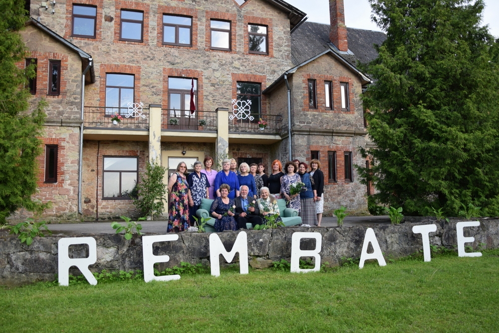 Rembates skolai 150. 11.06.2022.