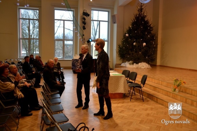 Ogres politiski represēto kluba konference
