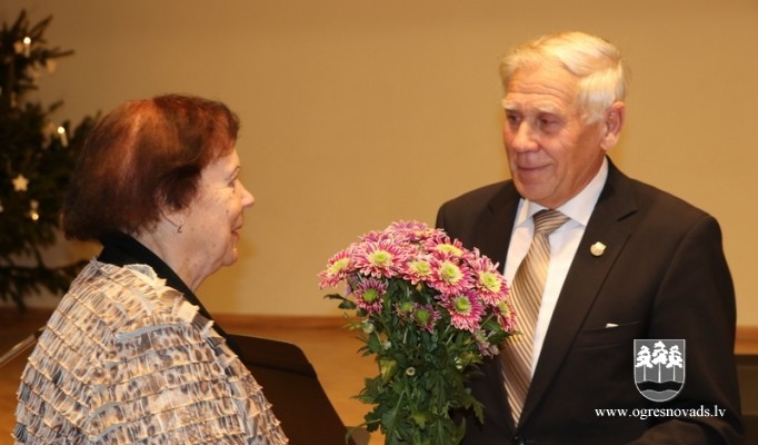 Ogres politiski represēto klubu arī turpmāk vadīs Ivars Kaļķis