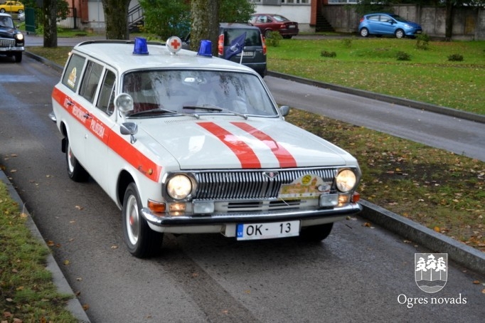 Retro auto Ogrē