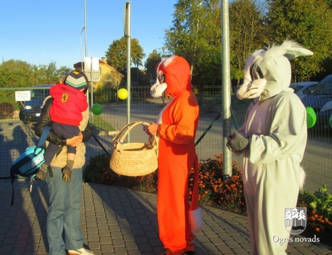 Nāc Riekstiņā ciemoties!