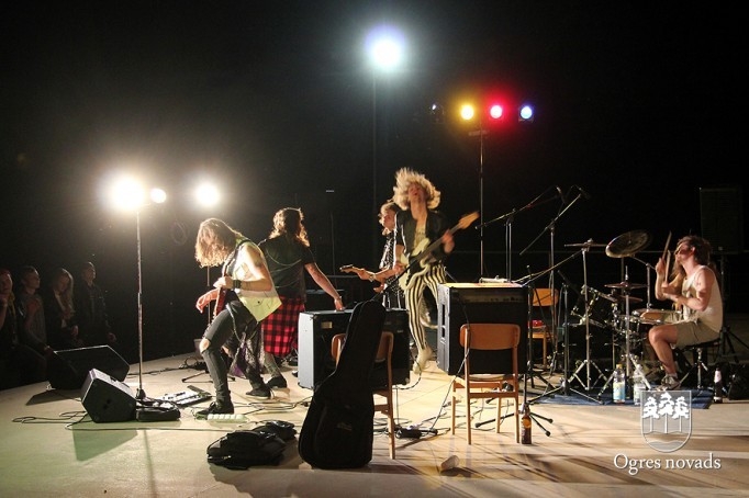 Suntažos noticis rokgrupu festivāls