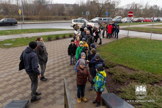 RTU Bērnu un jauniešu universitātes dalībnieki viesojas Rīgas Tehniskajā universitātē!