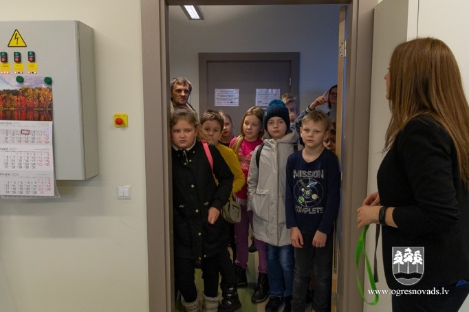 RTU Bērnu un jauniešu universitātes dalībnieki viesojas Rīgas Tehniskajā universitātē!
