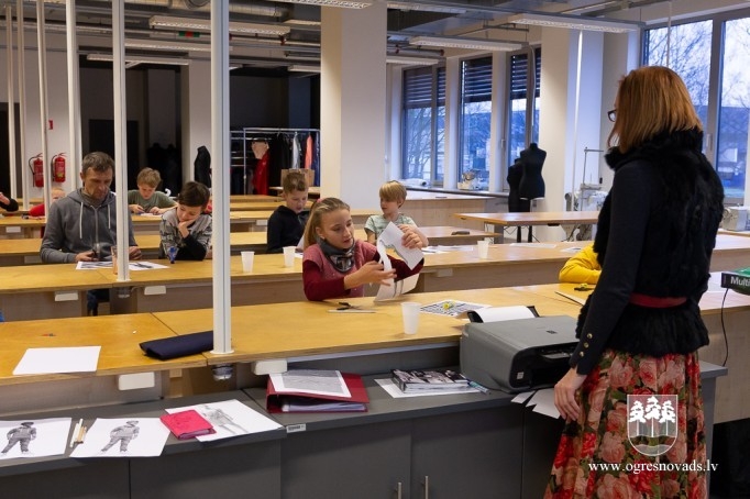 RTU Bērnu un jauniešu universitātes dalībnieki viesojas Rīgas Tehniskajā universitātē!