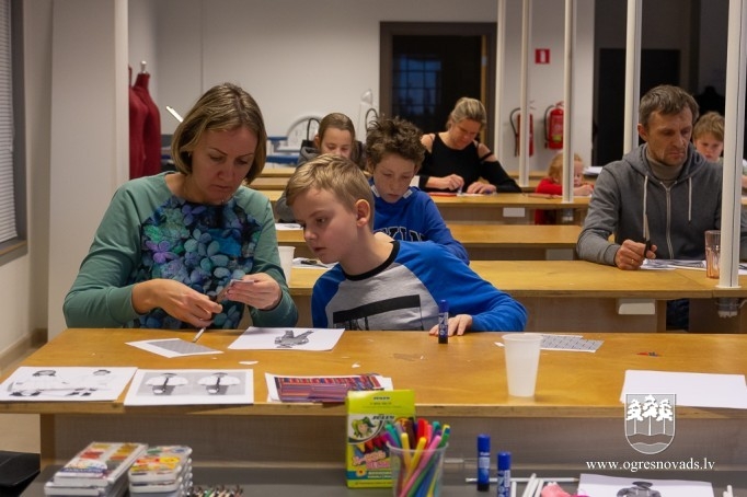 RTU Bērnu un jauniešu universitātes dalībnieki viesojas Rīgas Tehniskajā universitātē!