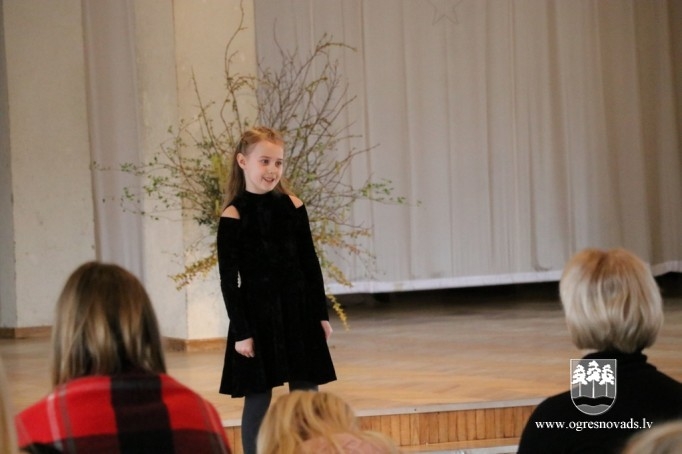Starpnovadu skatuves runas konkursā piedalās 67 skolēni