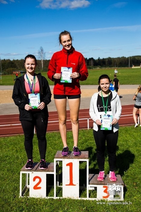 Madlienā notiek Skolēnu sporta spēles vieglatlētikā