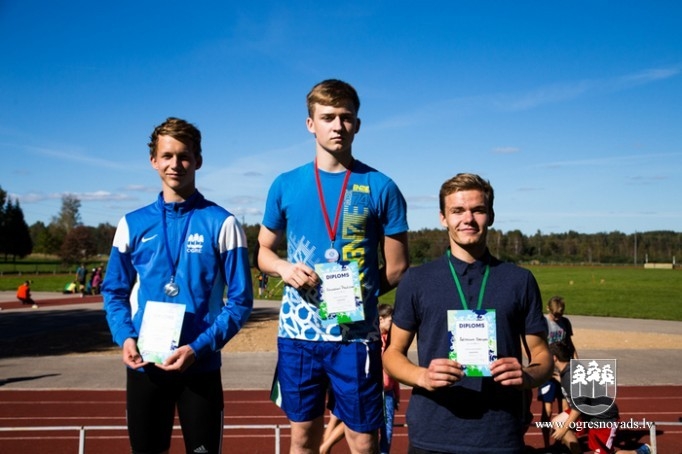 Madlienā notiek Skolēnu sporta spēles vieglatlētikā