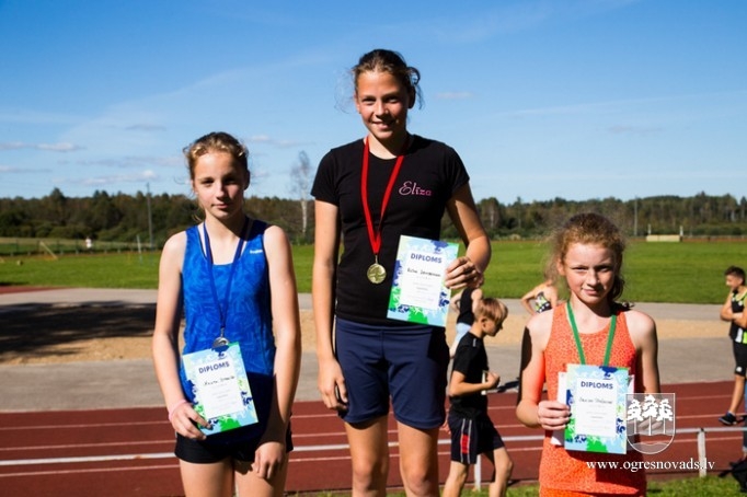 Madlienā notiek Skolēnu sporta spēles vieglatlētikā
