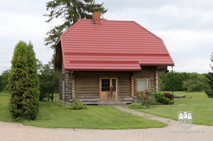 "Strautiņi" Suntažu pagastā