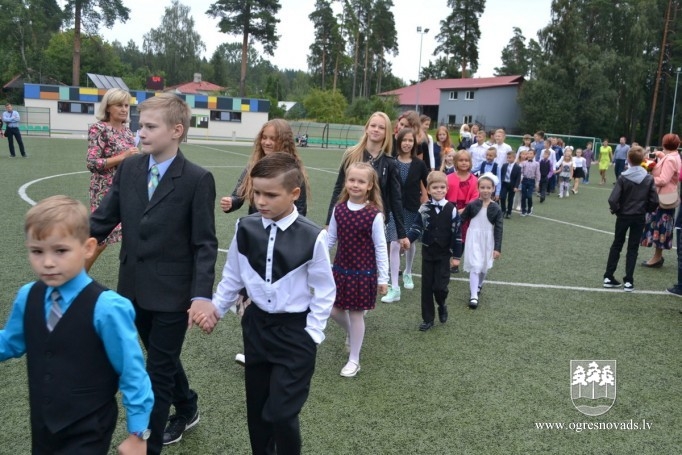 1.septembris Ogres sākumskolā